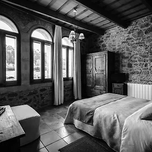 Barnosell - Els Masos D'en Coll , Llavia Spain